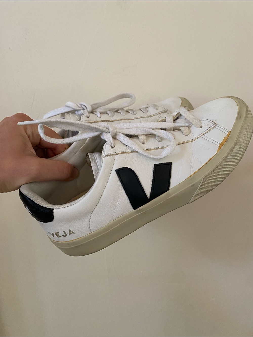 VEJA Campo White & Black Leather Low-Top Sneakers Size EU 39 / US 8